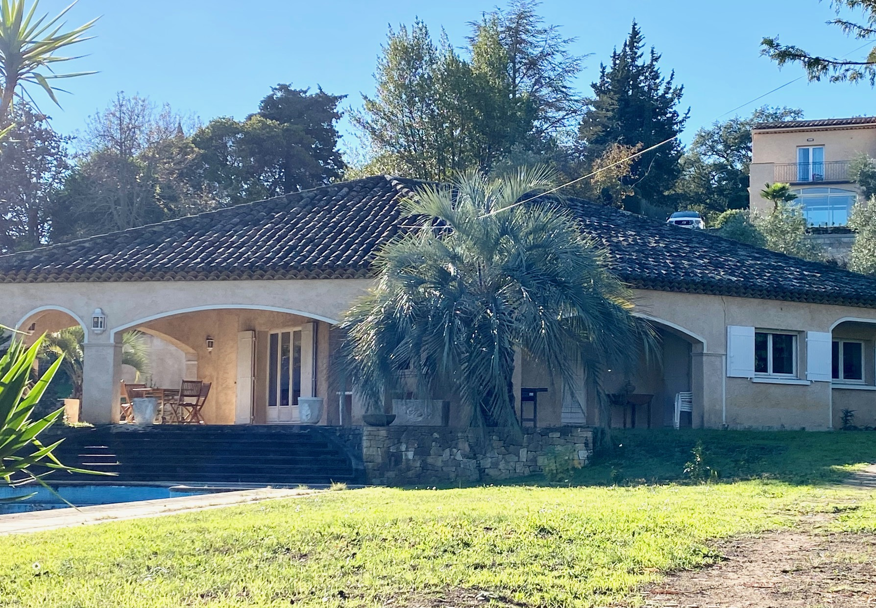 06210 MANDELIEU-LA-NAPOULE VILLA